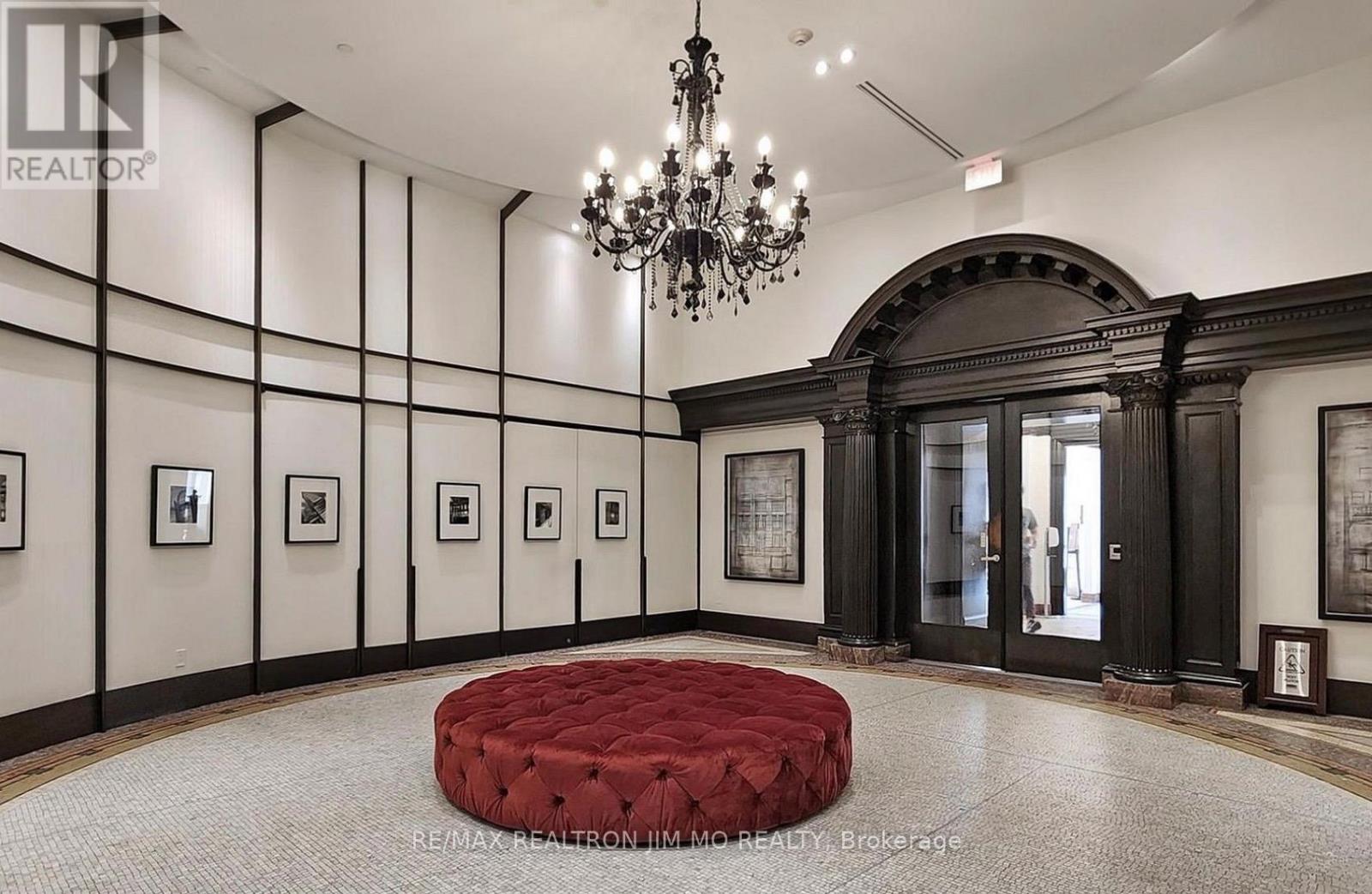 2604 - 197 Yonge Street, Toronto, Ontario  M5B 1M4 - Photo 3 - C12933990