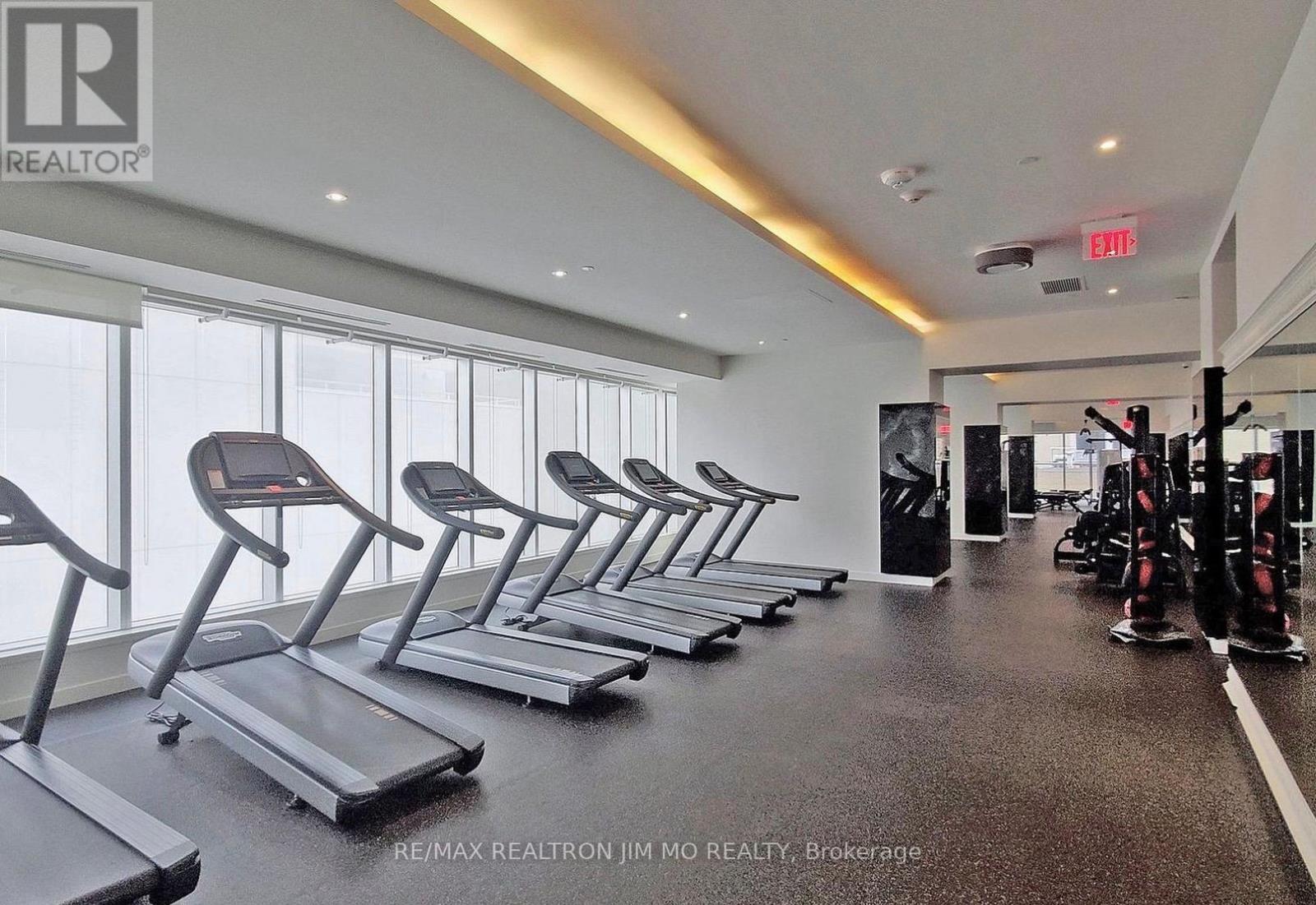 2604 - 197 Yonge Street, Toronto, Ontario  M5B 1M4 - Photo 5 - C12933990