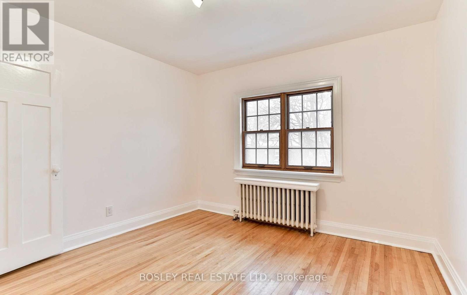 15 Rolph Road, Toronto, Ontario  M4G 3M5 - Photo 12 - C12934020