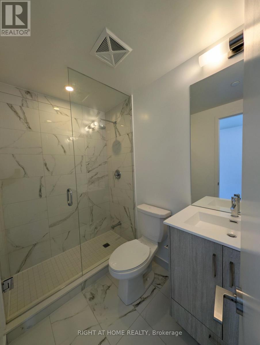 3606 - 180 Front Street SE, Toronto, Ontario  M5A 0A9 - Photo 8 - C12934056