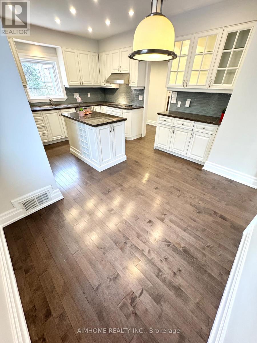 89 Dunloe Road, Toronto (Forest Hill South), Ontario  M5P 2T7 - Photo 25 - C12933588