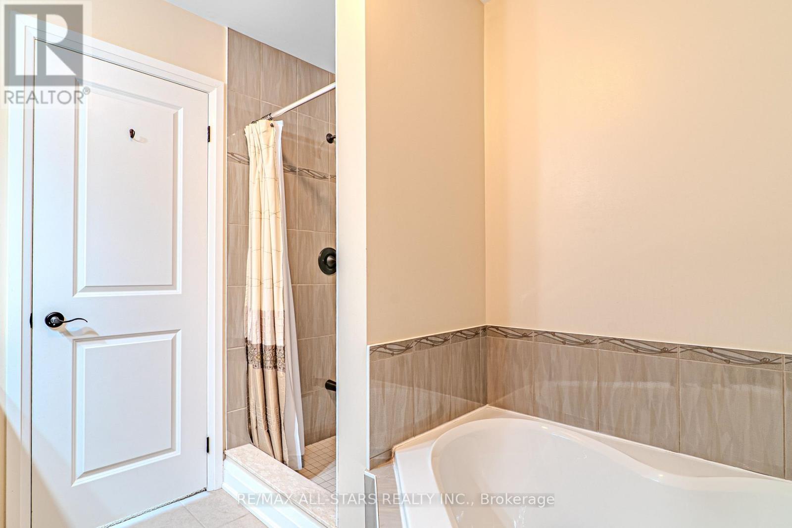 7 Parkside Drive, Kawartha Lakes, Ontario  K9V 5X9 - Photo 22 - X12832812