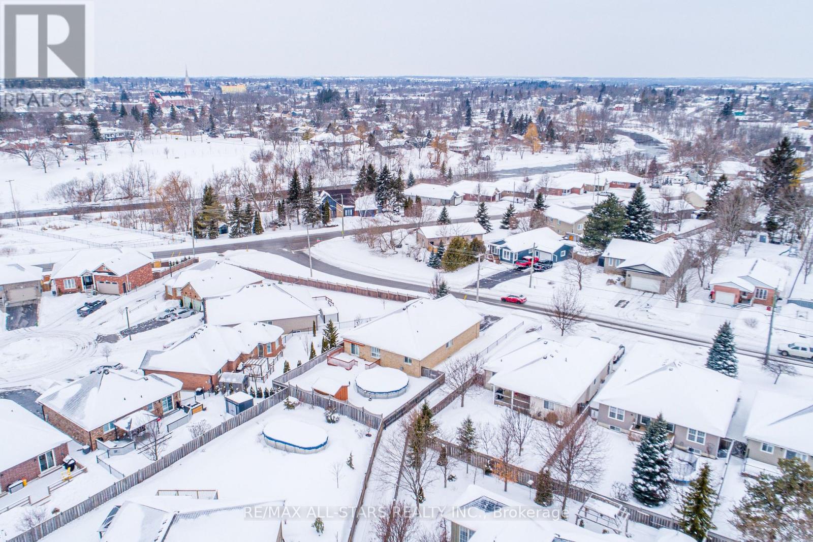 7 Parkside Drive, Kawartha Lakes, Ontario  K9V 5X9 - Photo 41 - X12832812