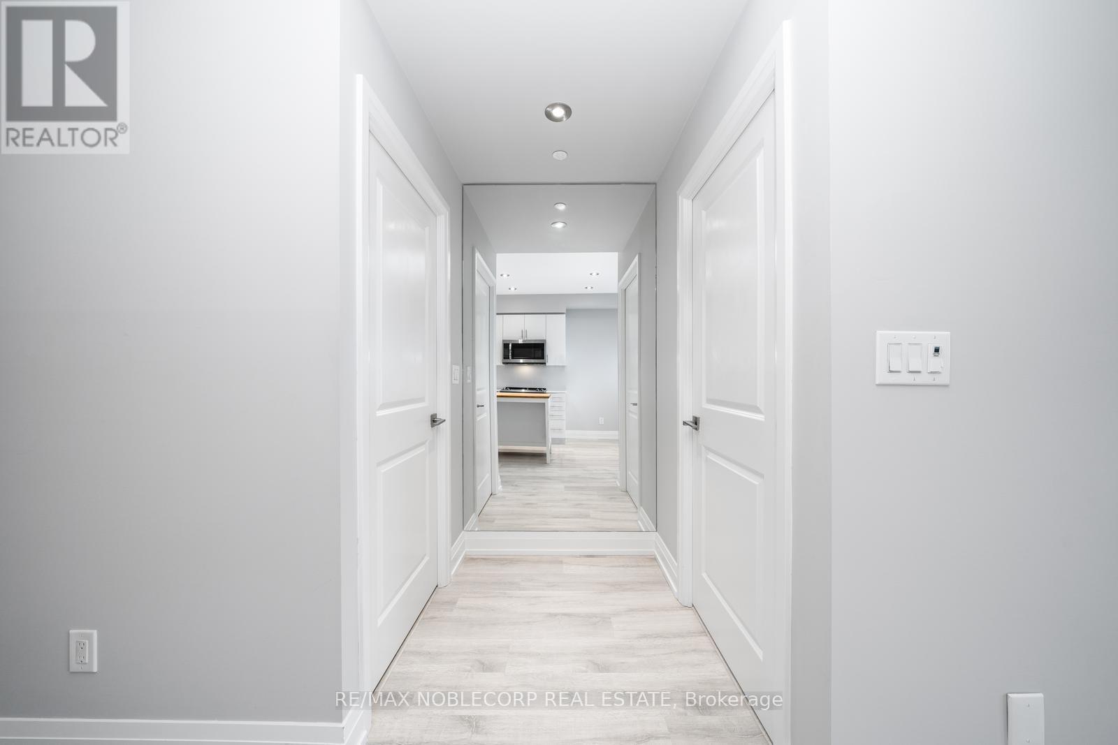 1706 - 3700 Highway 7 Road, Vaughan (Vaughan Corporate Centre), Ontario  L4L 1A6 - Photo 22 - N12934012