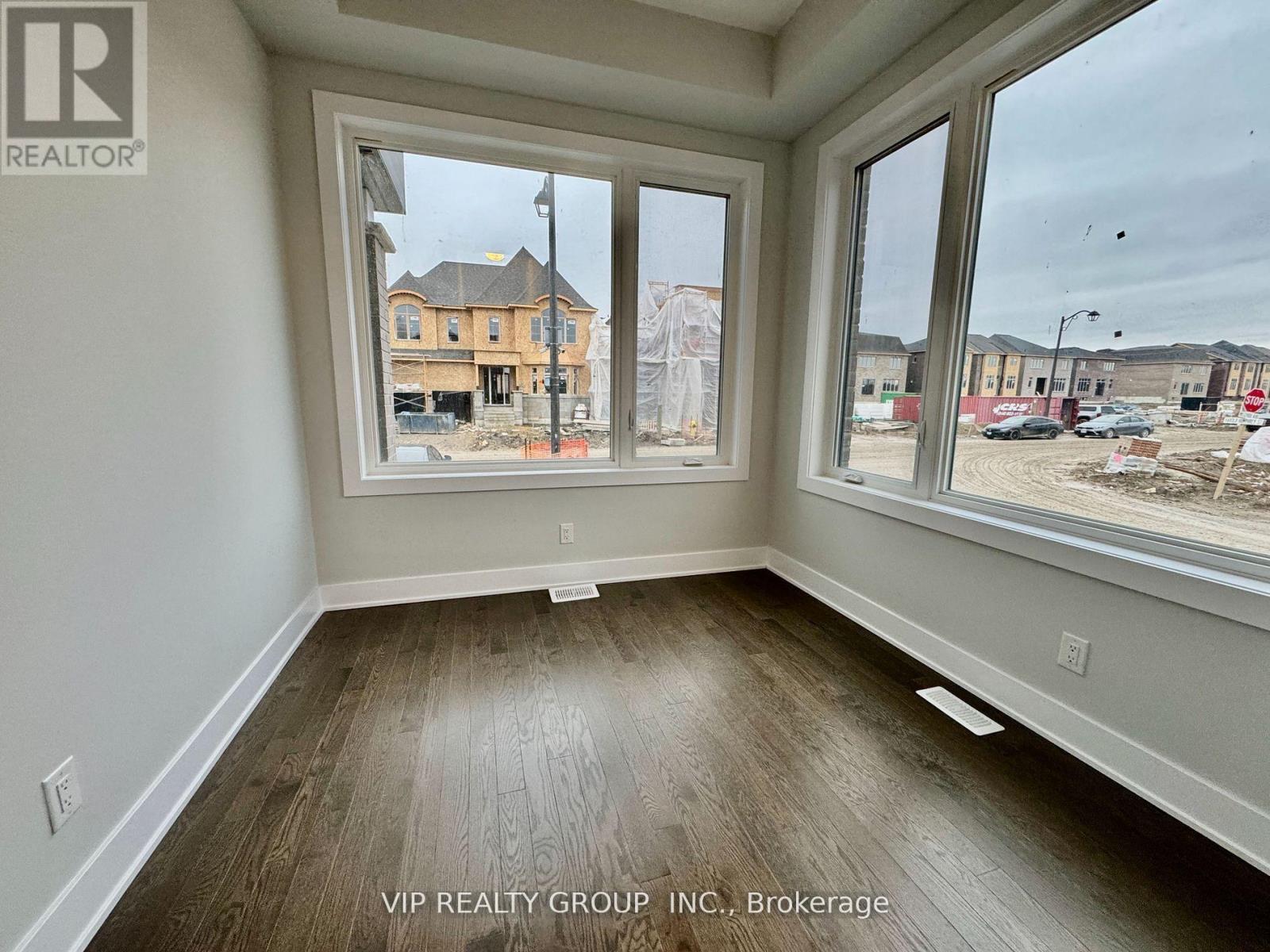 2 Harold Humphrey Street, Markham (Angus Glen), Ontario  L3R 0P1 - Photo 10 - N12934036