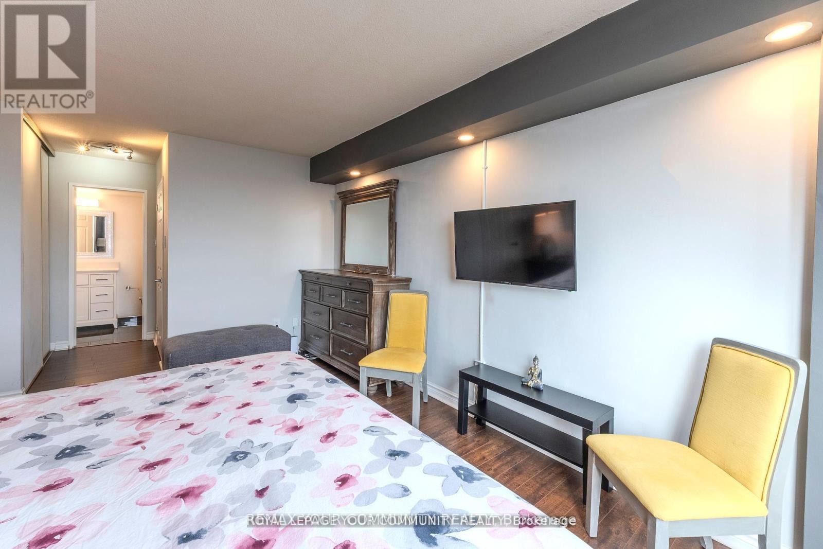 1002 - 8501 Bayview Avenue, Richmond Hill, Ontario  L4B 3J7 - Photo 16 - N12934070