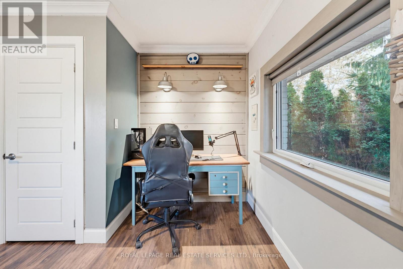 18 Cherry Street, Halton Hills, Ontario  L7G 3J8 - Photo 27 - W12933612