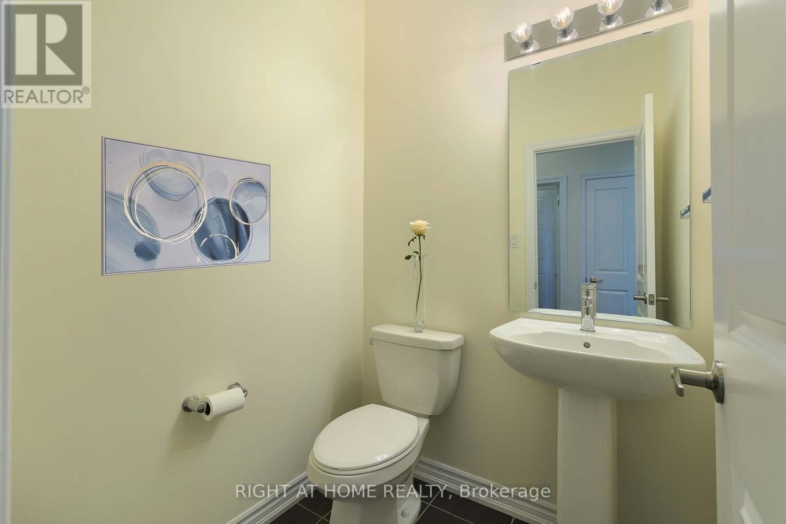 49 Simona Avenue, Wasaga Beach, Ontario  L9Z 0L3 - Photo 17 - S12934064