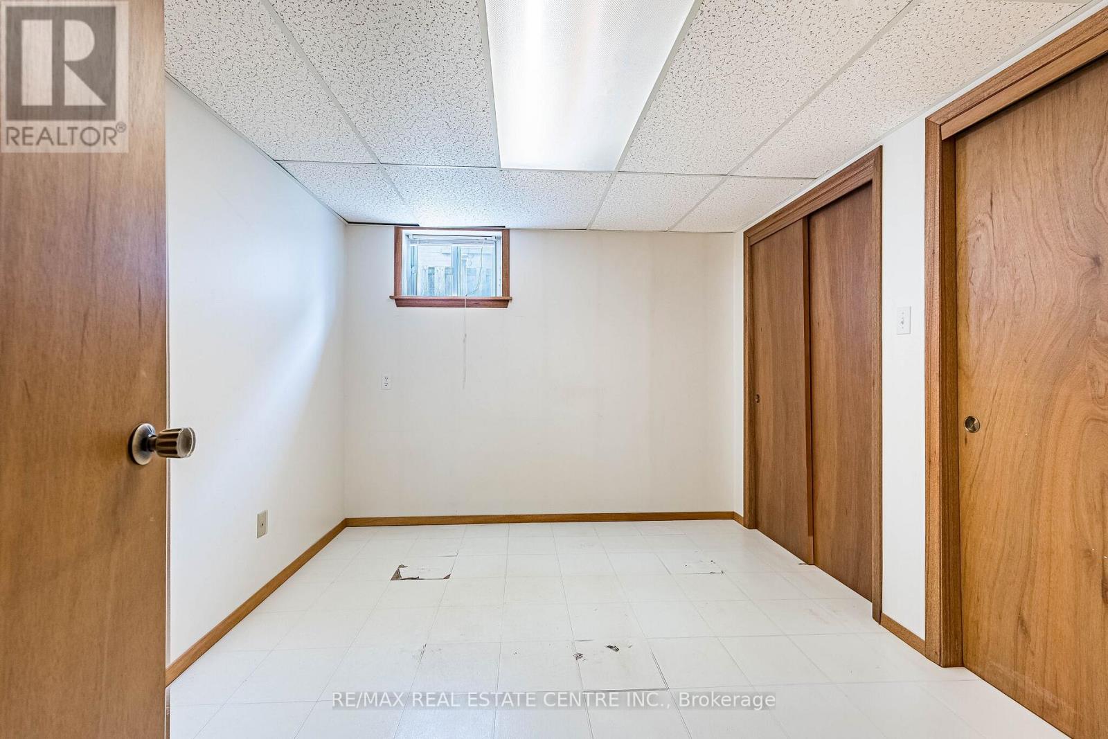 39 Bradstock Road, Toronto, Ontario  M9M 1M9 - Photo 25 - W12933986