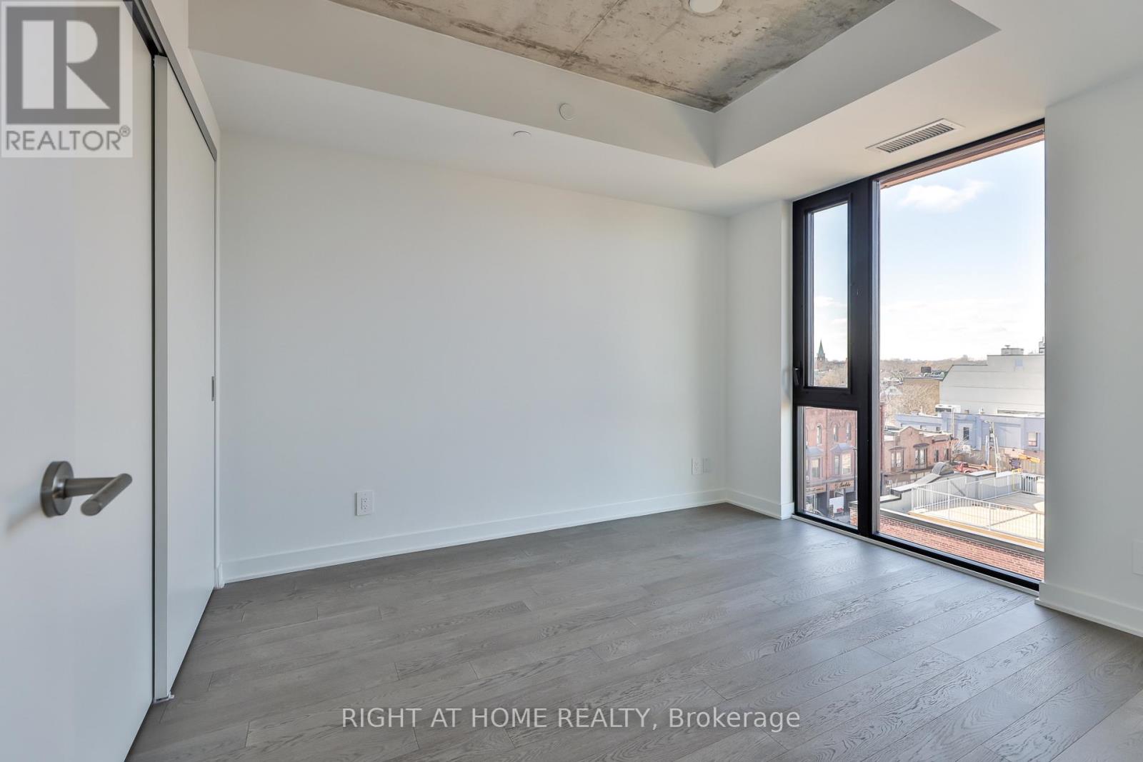 509 - 2720 Dundas Street W, Toronto (Junction Area), Ontario  M6P 1Y2 - Photo 6 - W12933992