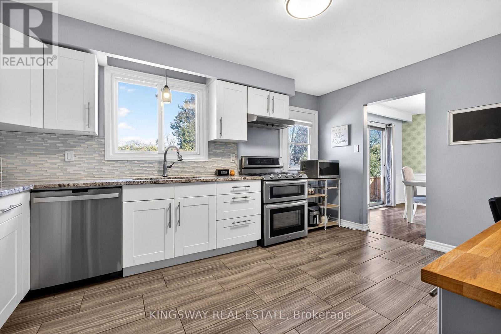 602 Clare Place S, Burlington, Ontario  L7L 4Z7 - Photo 15 - W12933994