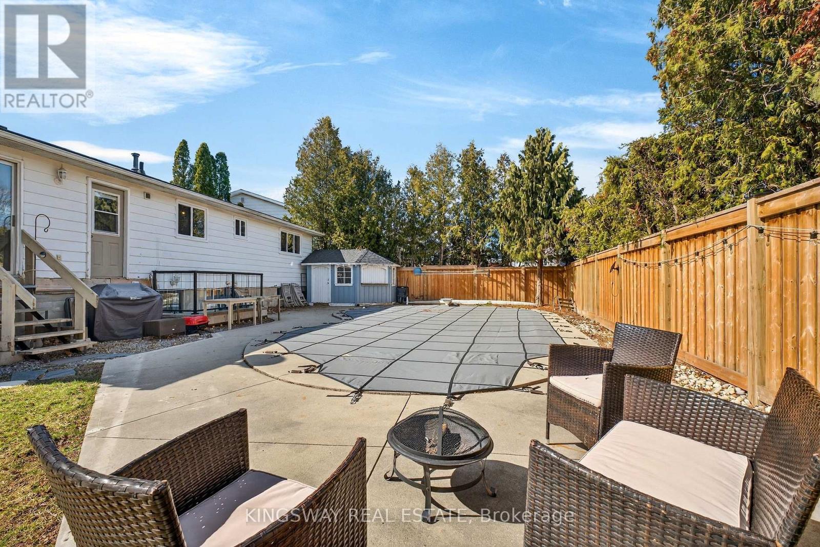 602 Clare Place S, Burlington, Ontario  L7L 4Z7 - Photo 41 - W12933994