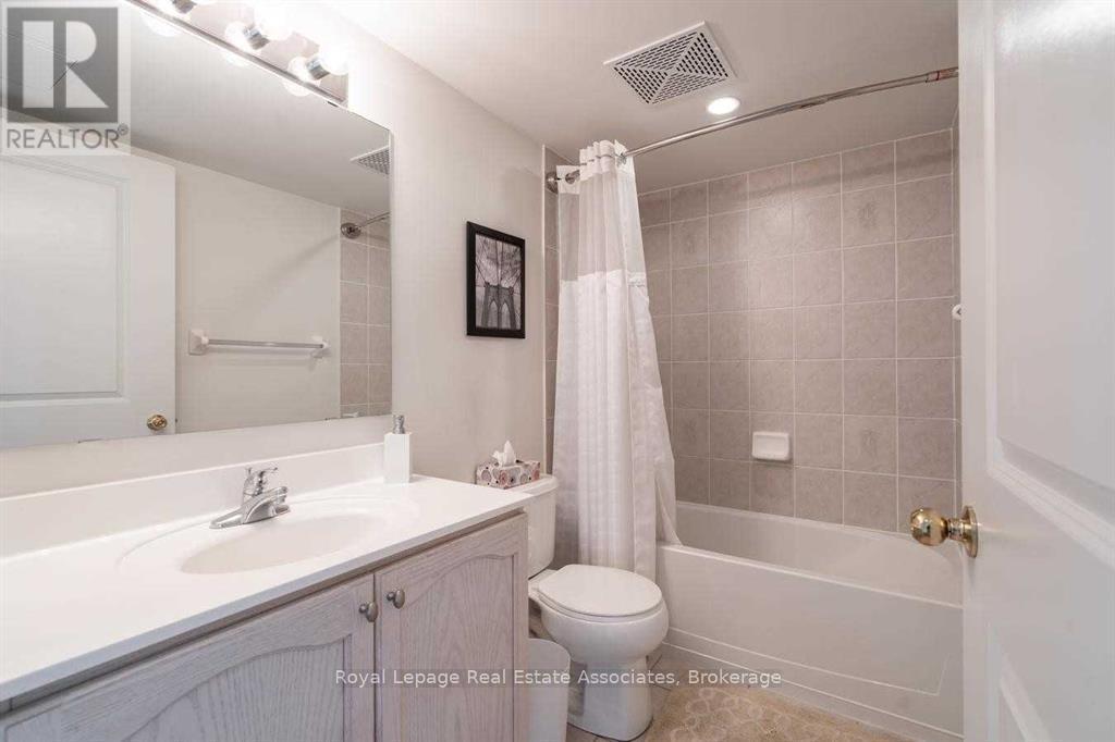 1804 - 9 George Street N, Brampton, Ontario  L6X 0T6 - Photo 10 - W12934006