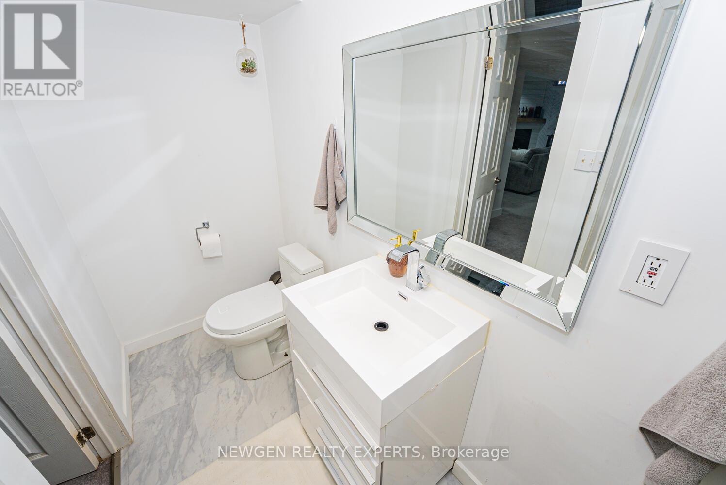 19 Stillwater Crescent, Brampton, Ontario  L6X 3K6 - Photo 43 - W12934034