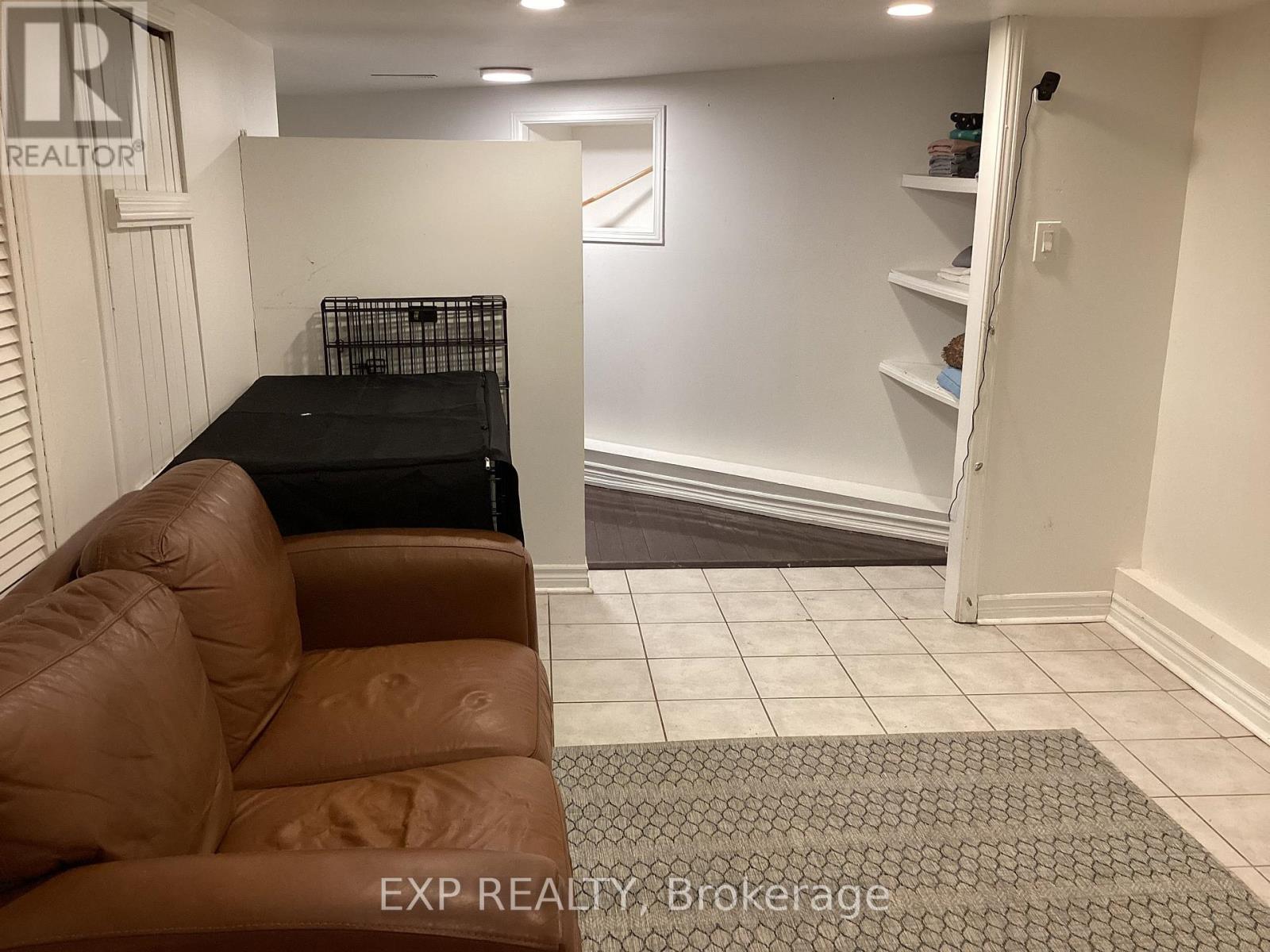 2045 Davenport Road, Toronto, Ontario  M6N 1C5 - Photo 19 - W12934054