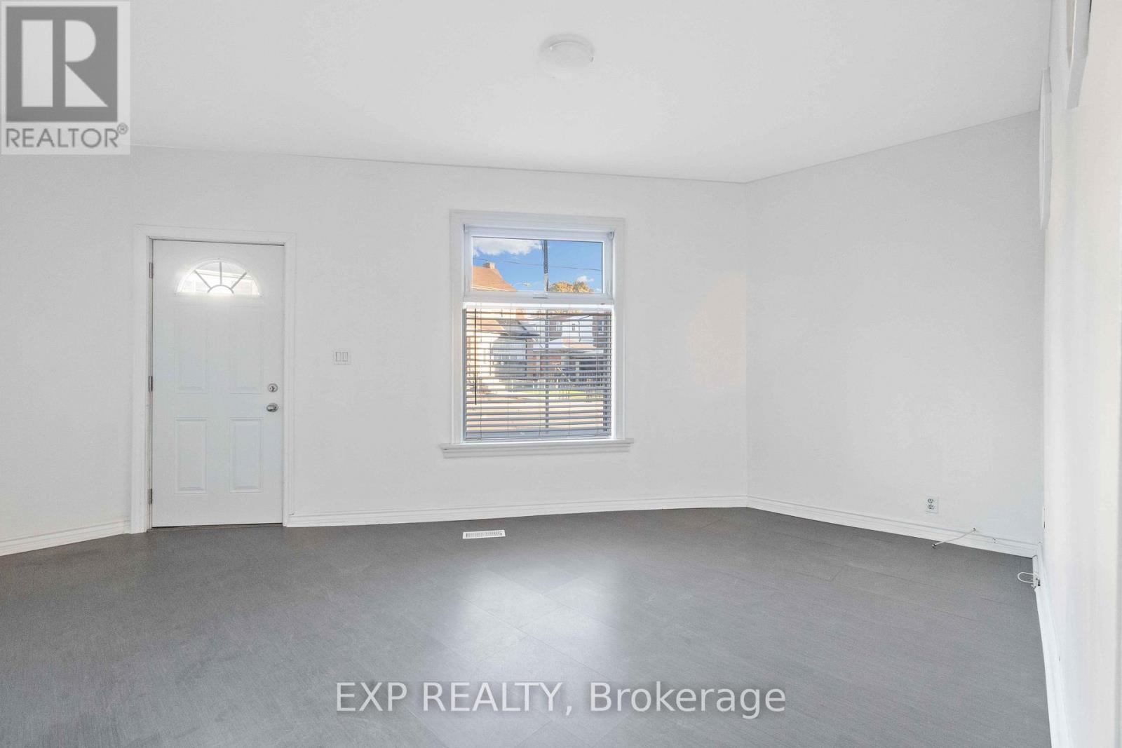 2045 Davenport Road, Toronto, Ontario  M6N 1C5 - Photo 3 - W12934054