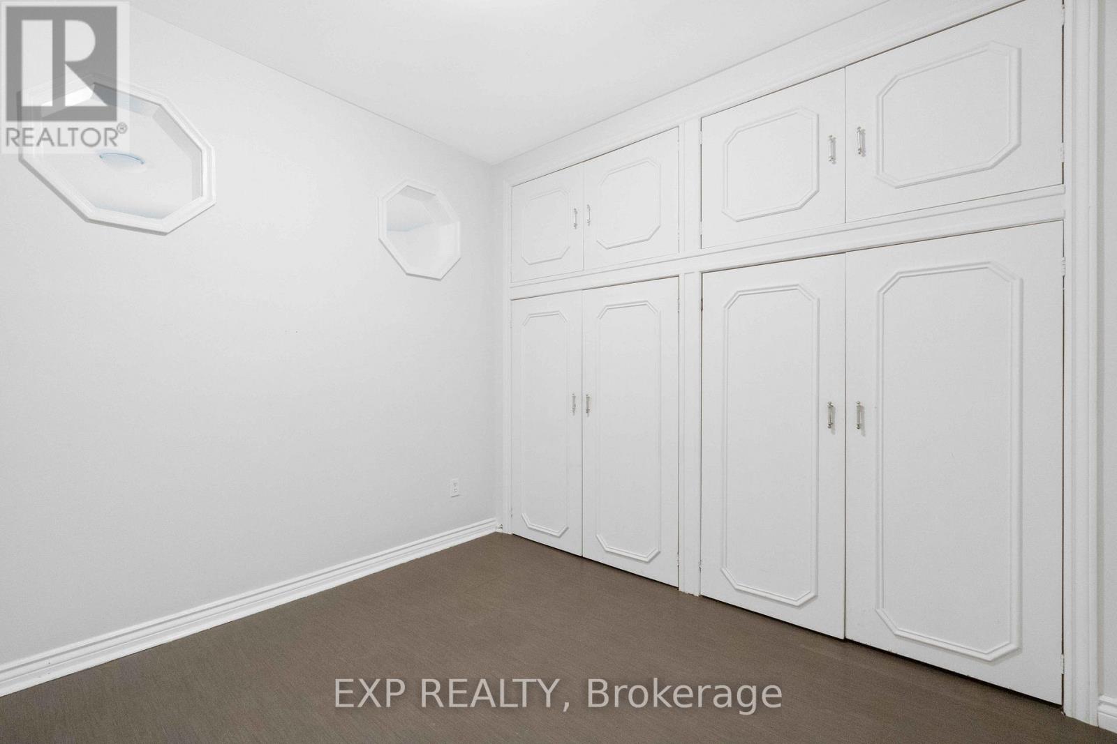 2045 Davenport Road, Toronto, Ontario  M6N 1C5 - Photo 5 - W12934054