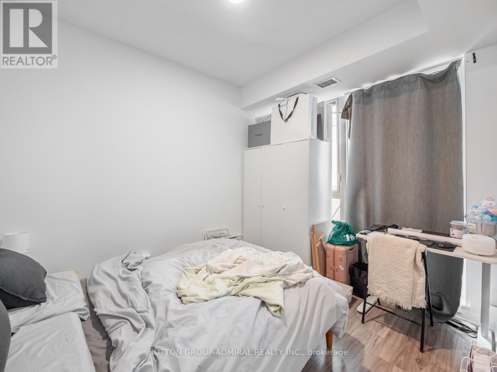 3209 - 4065 Confederation Parkway, Mississauga, Ontario  L5B 4N1 - Photo 20 - W12934068