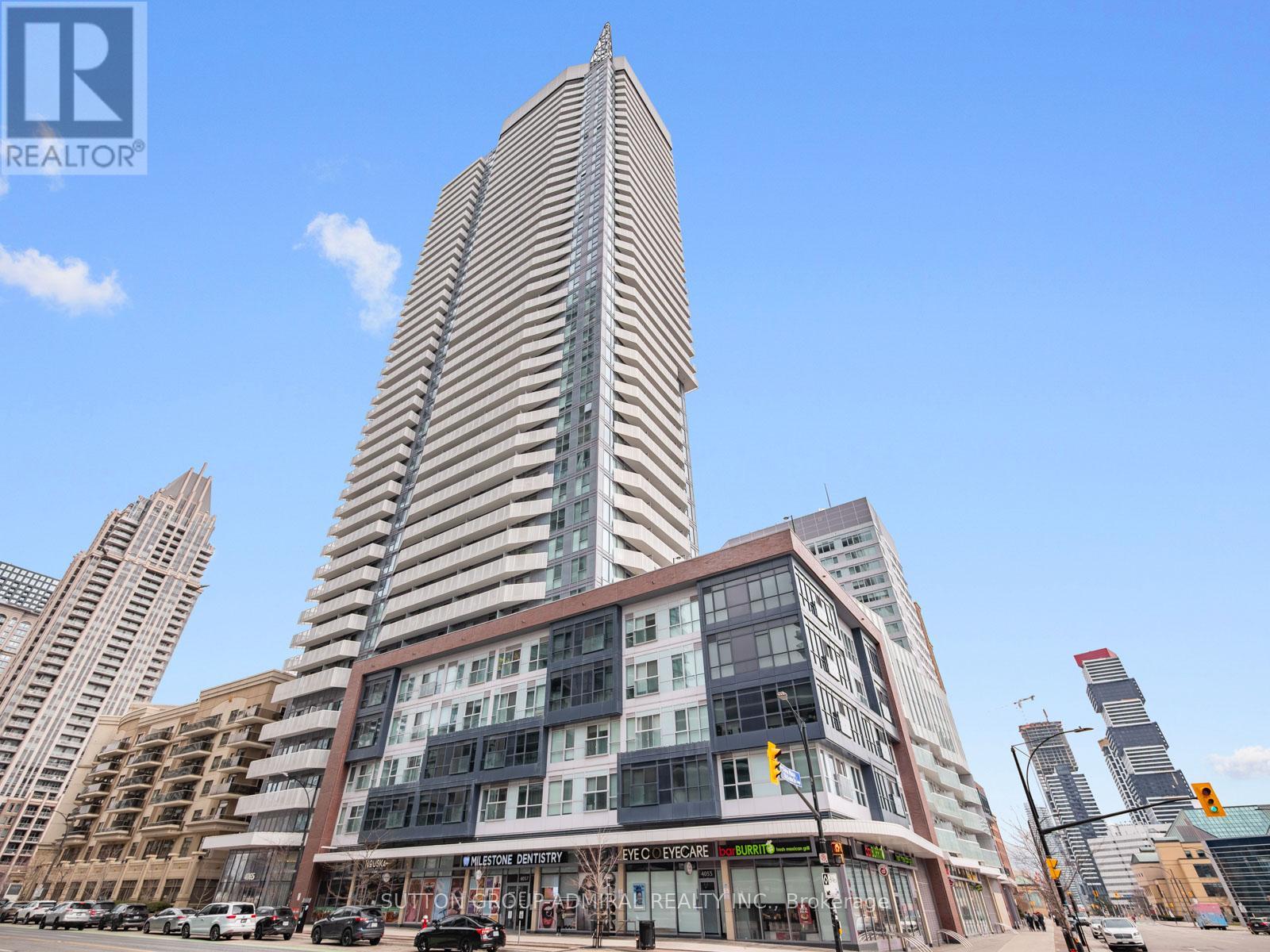 3209 - 4065 Confederation Parkway, Mississauga, Ontario  L5B 4N1 - Photo 3 - W12934068