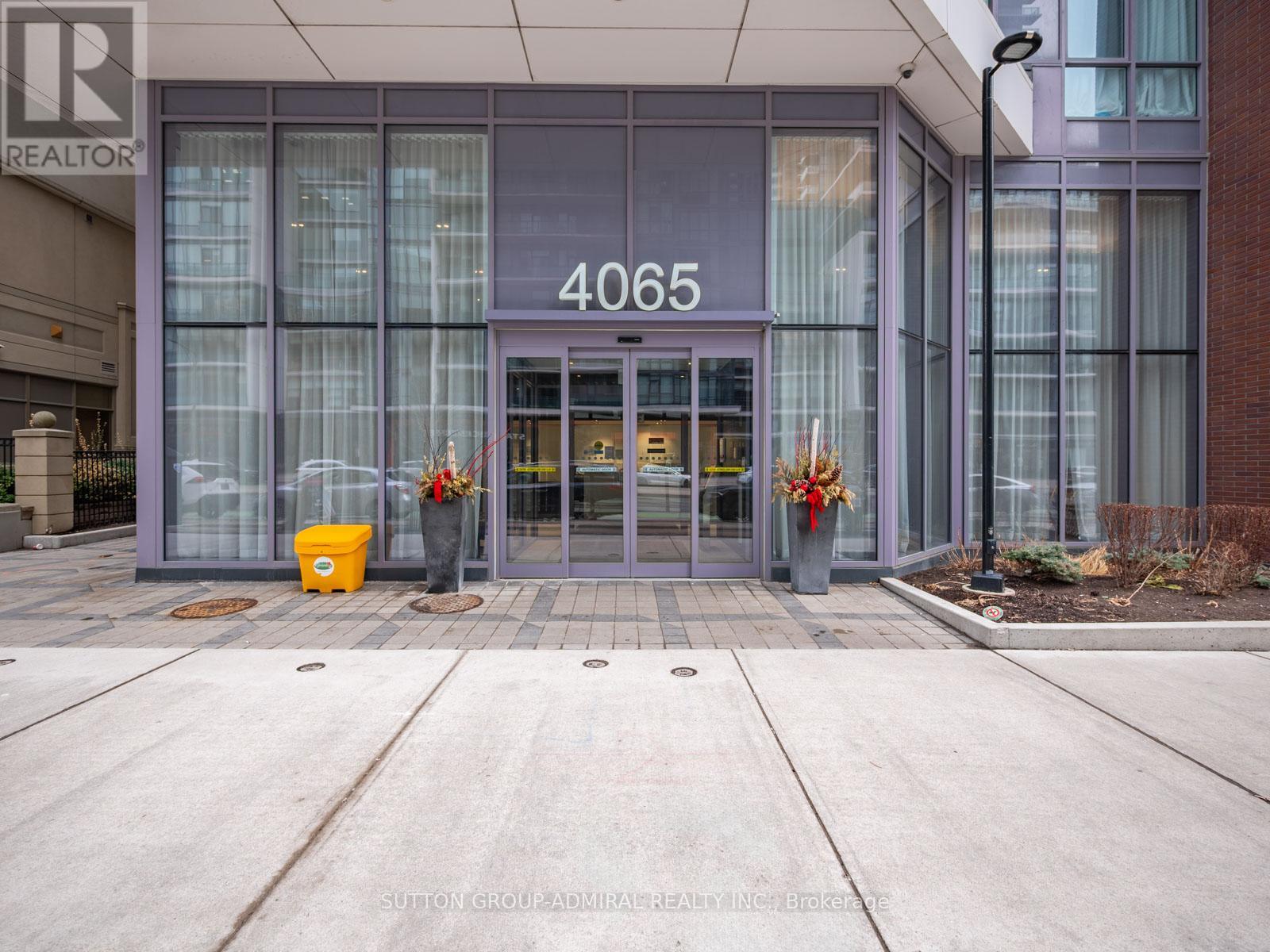 3209 - 4065 Confederation Parkway, Mississauga, Ontario  L5B 4N1 - Photo 4 - W12934068