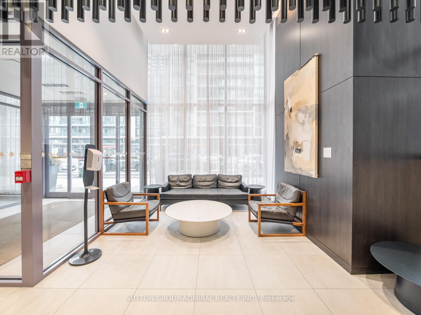 3209 - 4065 Confederation Parkway, Mississauga, Ontario  L5B 4N1 - Photo 5 - W12934068