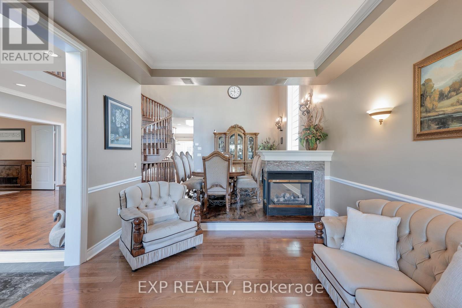 6 Golfway Court, Caledon, Ontario  L7E 0B3 - Photo 10 - W12934084