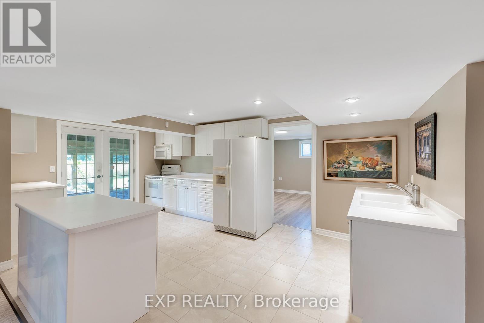 6 Golfway Court, Caledon, Ontario  L7E 0B3 - Photo 40 - W12934084