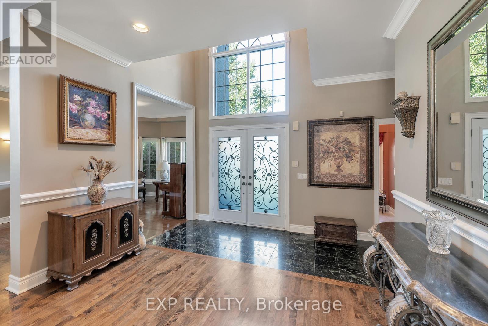 6 Golfway Court, Caledon, Ontario  L7E 0B3 - Photo 6 - W12934084