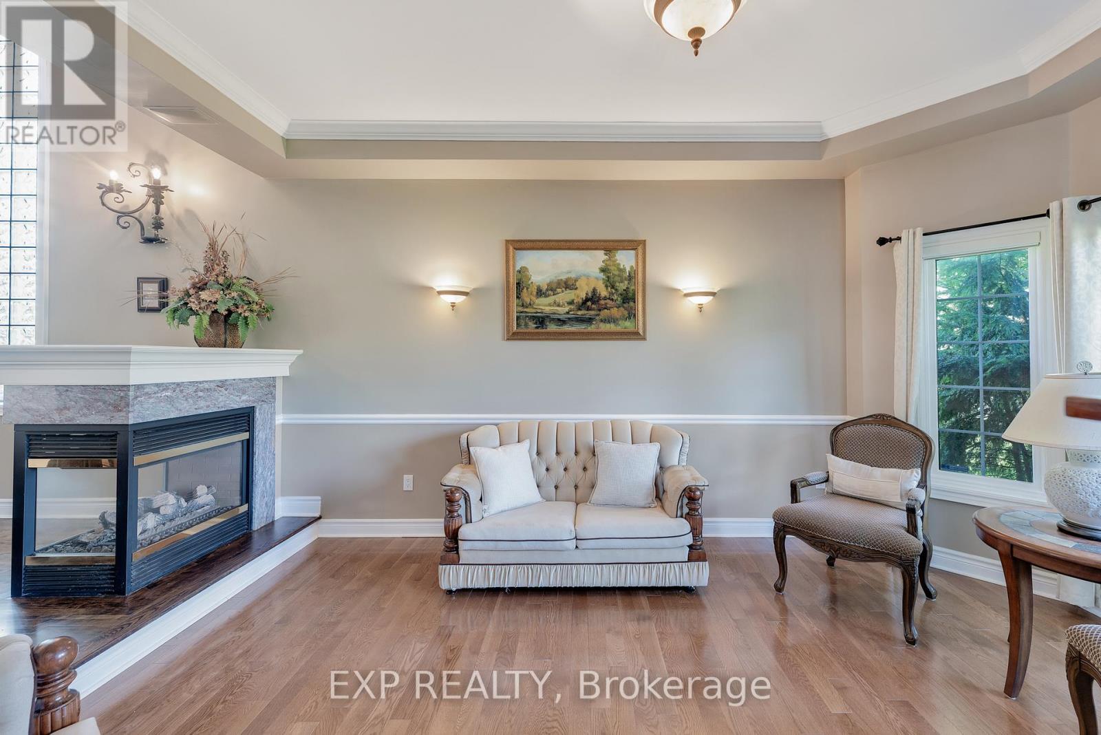 6 Golfway Court, Caledon, Ontario  L7E 0B3 - Photo 9 - W12934084