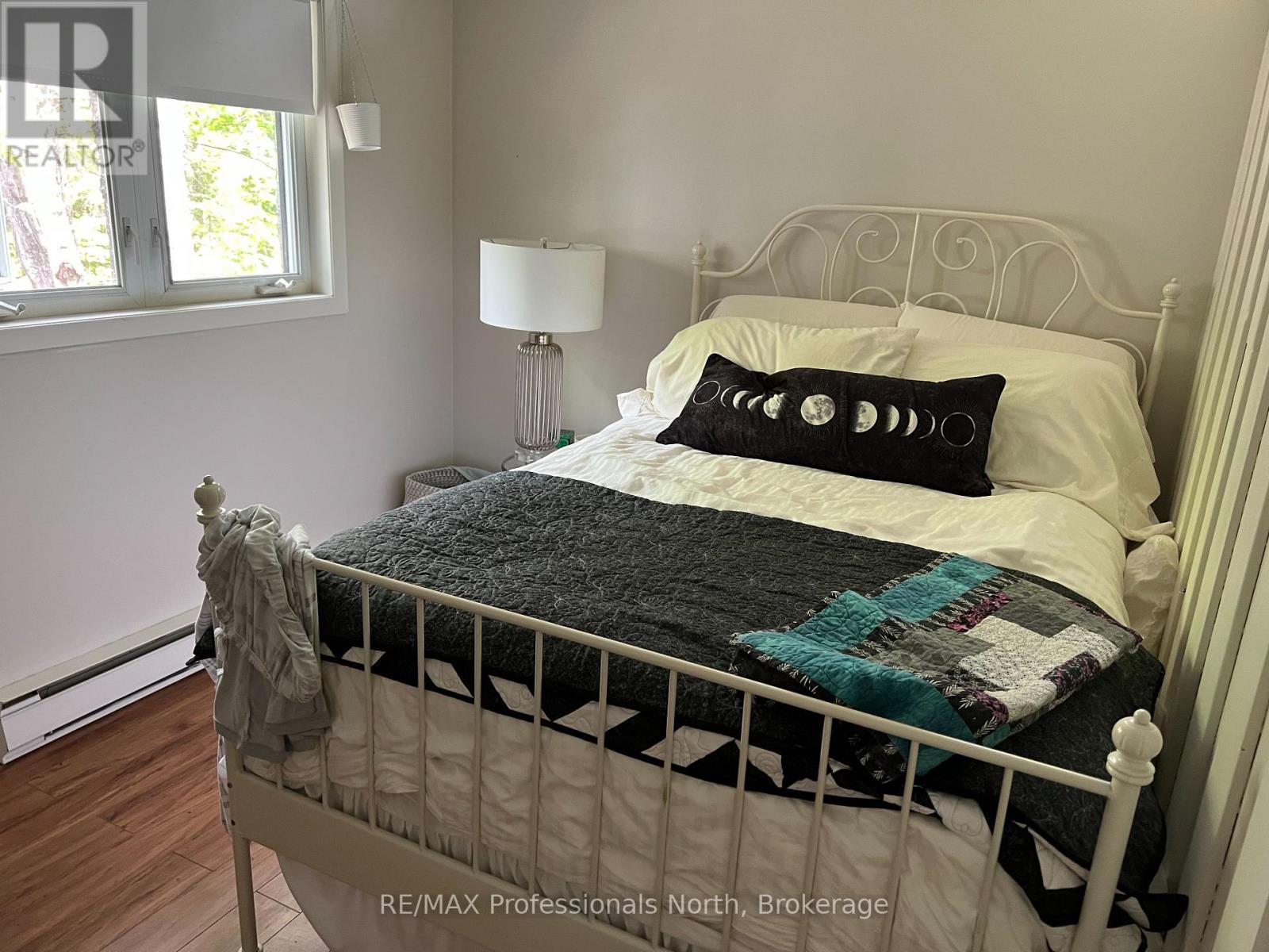 185 Ena Drive, Huntsville, Ontario  P1H 2J4 - Photo 12 - X12931476