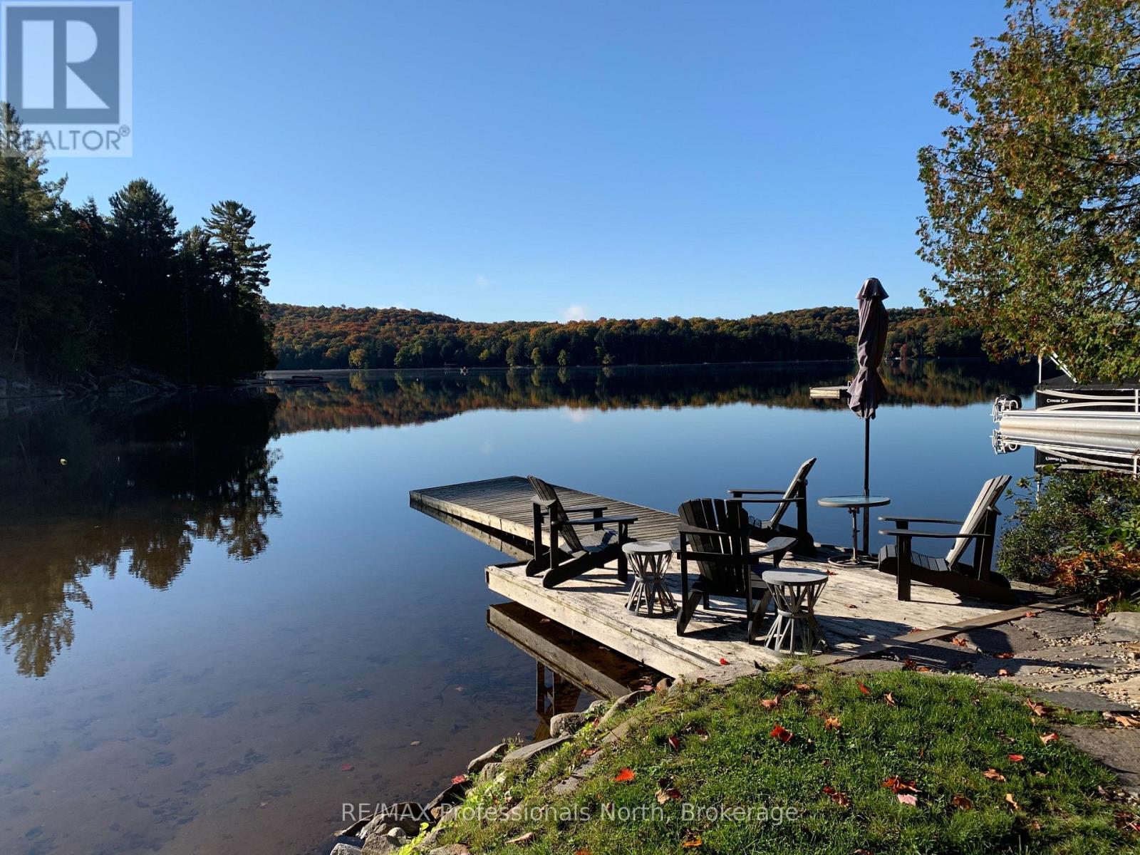 185 ENA DRIVE, Huntsville, Ontario