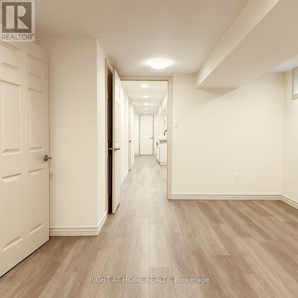 21 Trailbank Gardens, Hamilton, Ontario  L8B 1Z3 - Photo 30 - X12934030