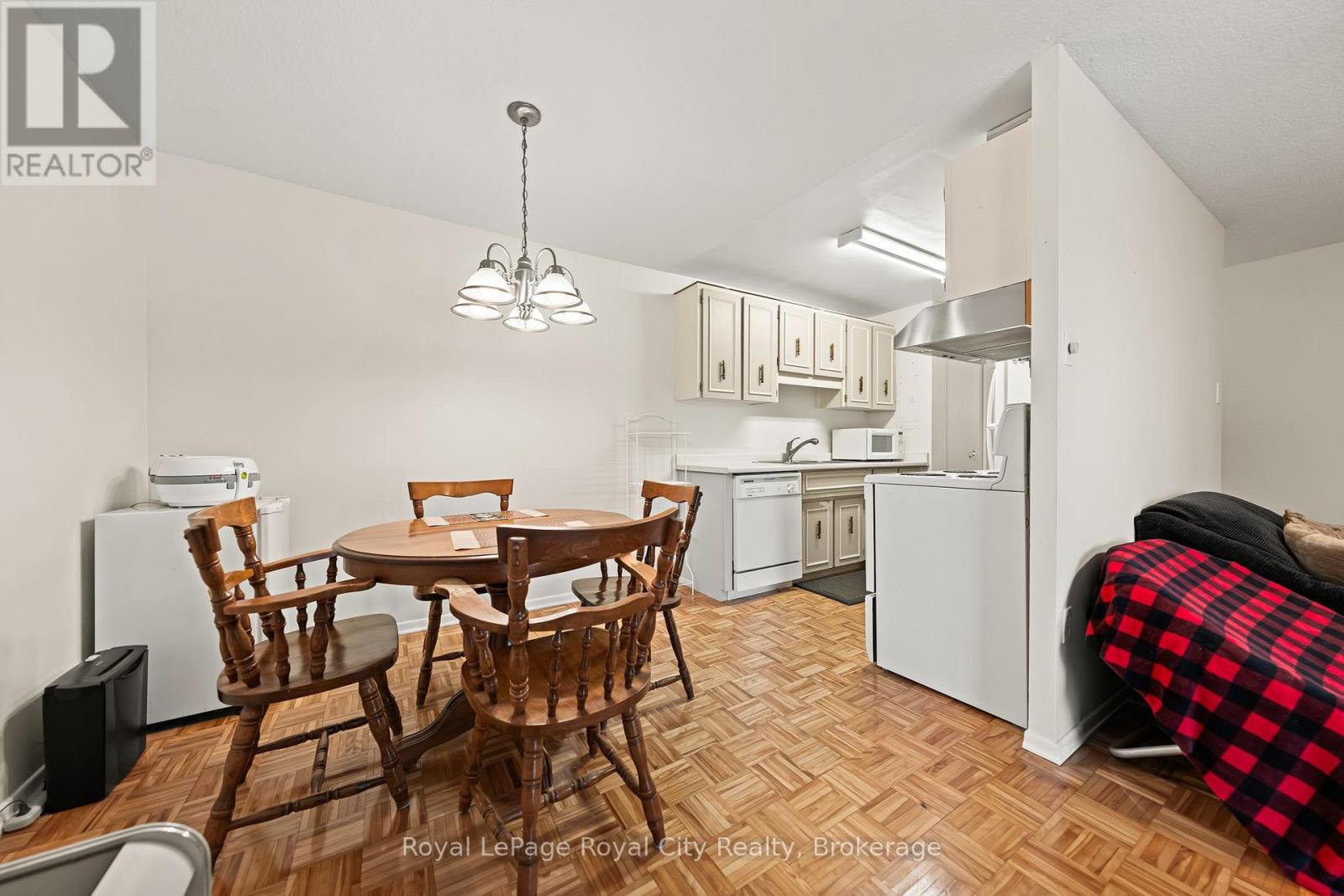 102 - 234 Willow Road, Guelph, Ontario  N1H 7C6 - Photo 12 - X12676994