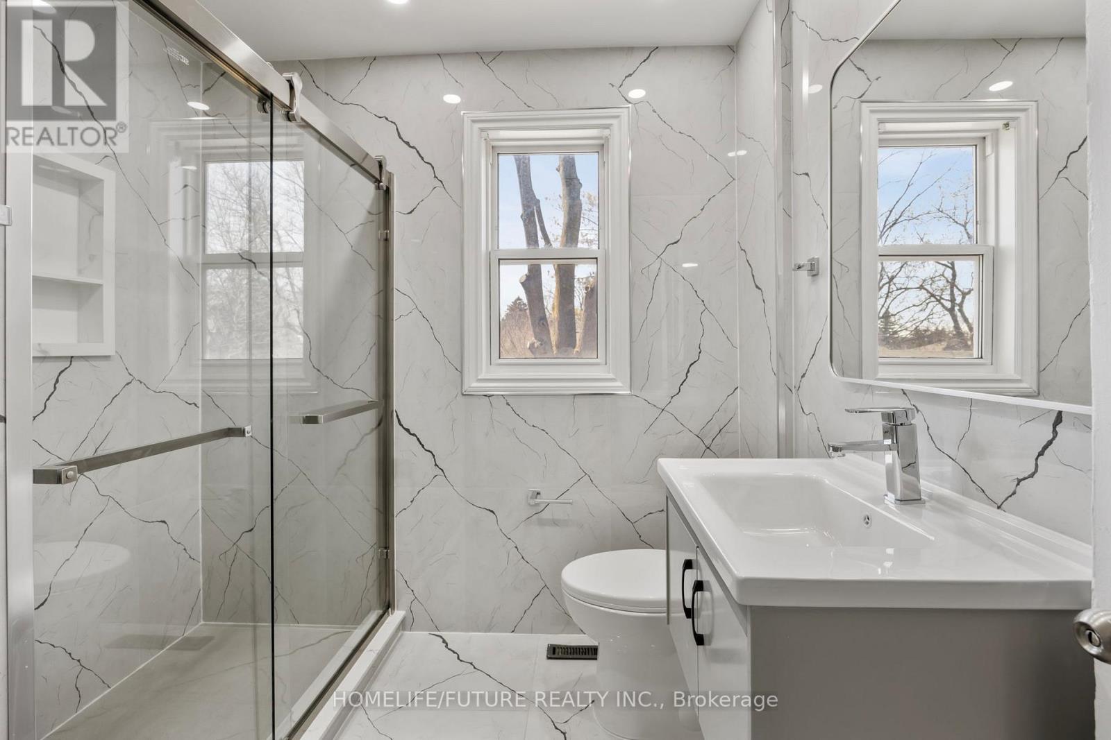 22 Hawkridge Avenue, Markham, Ontario  L3P 1V7 - Photo 23 - N12840394