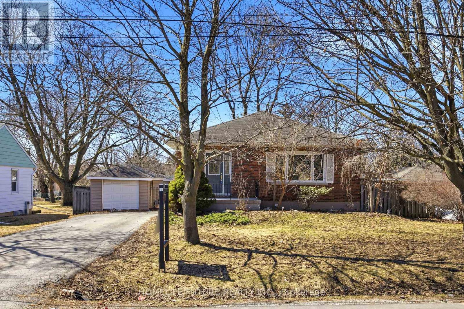 22 Hawkridge Avenue, Markham, Ontario  L3P 1V7 - Photo 3 - N12840394