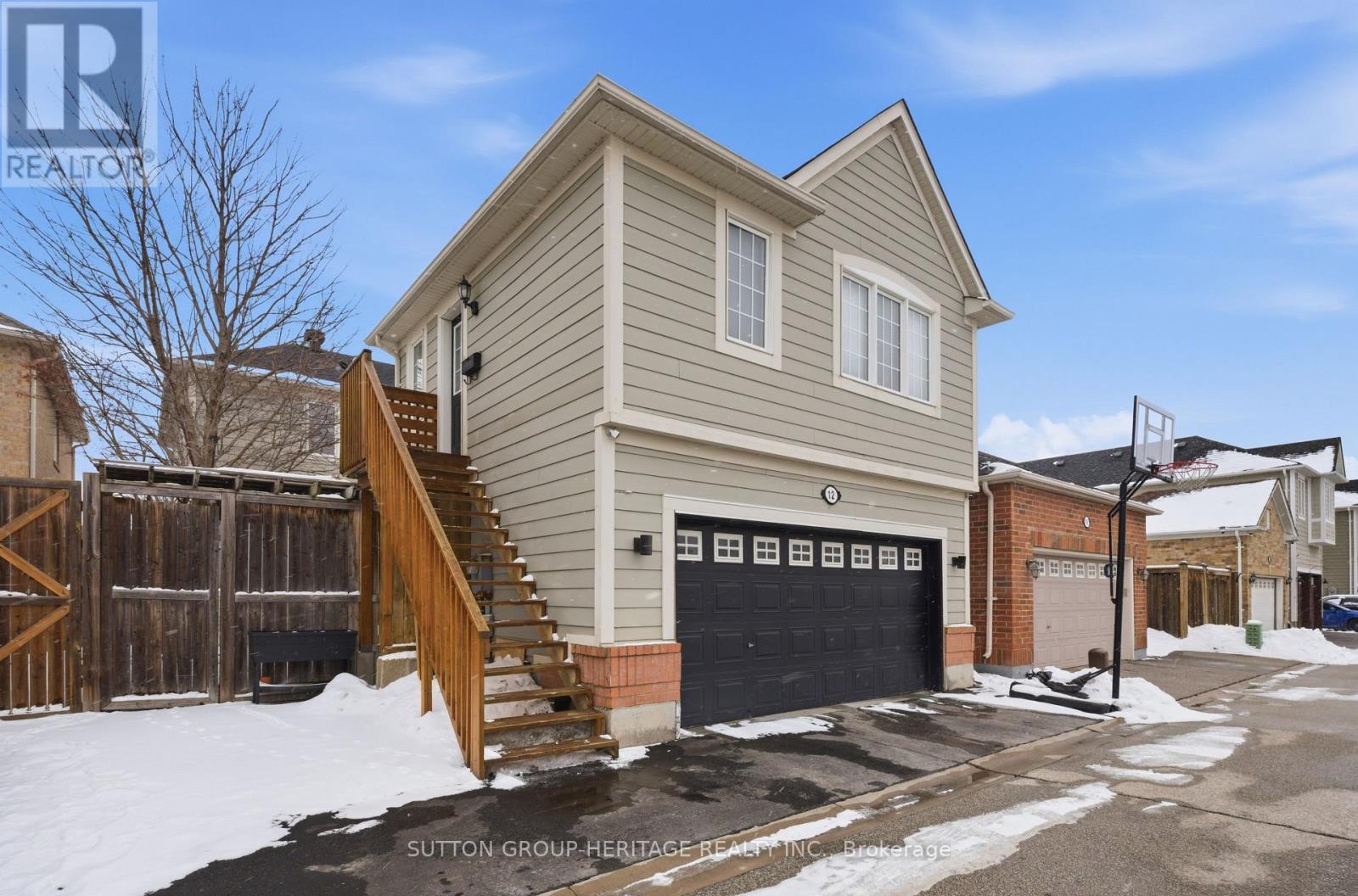 COACHHOUSE - 12 BLACK CREEK DRIVE, Markham, Ontario