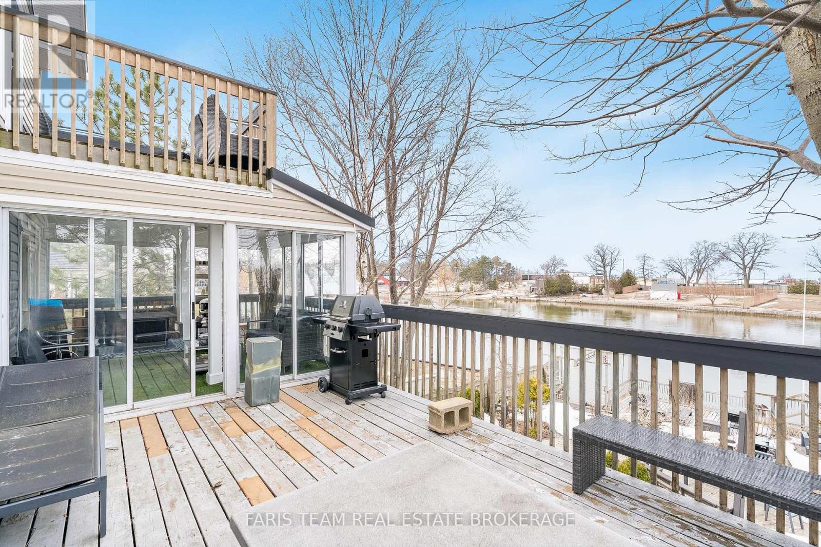 60 River Avenue Crescent, Wasaga Beach, Ontario  L9Z 2K6 - Photo 25 - S12927688