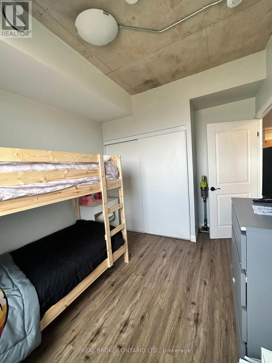 402 - 7 Erie Avenue, Brantford, Ontario  N3S 2E7 - Photo 6 - X12876046