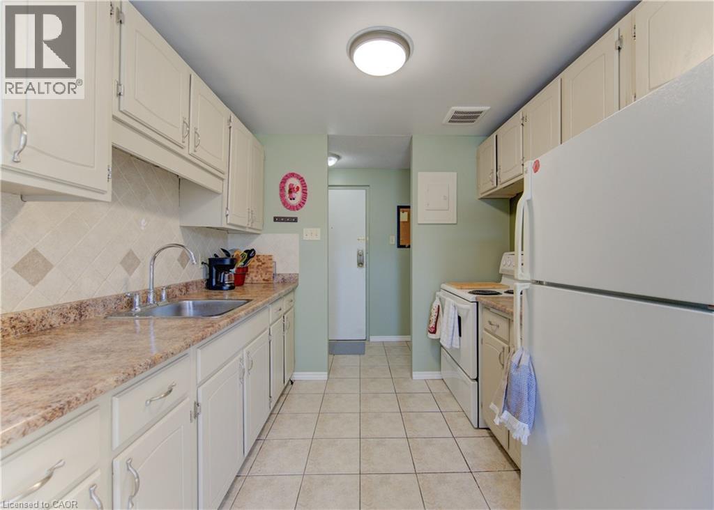 4 Avalon Place Unit# 106, Kitchener, Ontario  N2M 4N6 - Photo 15 - 40810712