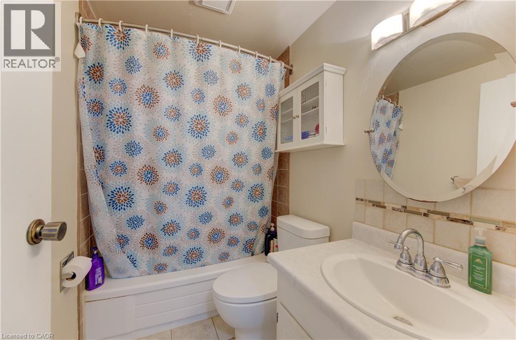 4 Avalon Place Unit# 106, Kitchener, Ontario  N2M 4N6 - Photo 24 - 40810712