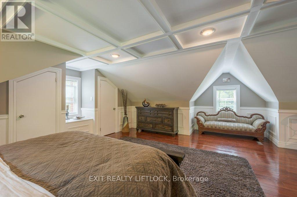 12 Cumberland Street, Port Hope, Ontario  L1A 1Z5 - Photo 30 - X12934094