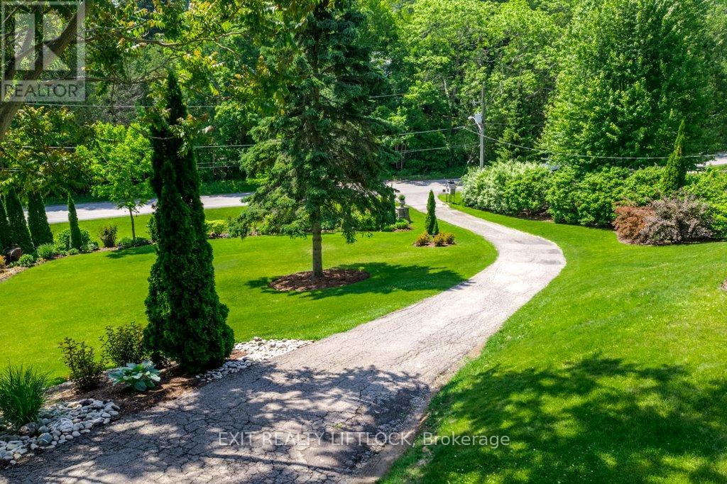 12 Cumberland Street, Port Hope, Ontario  L1A 1Z5 - Photo 33 - X12934094