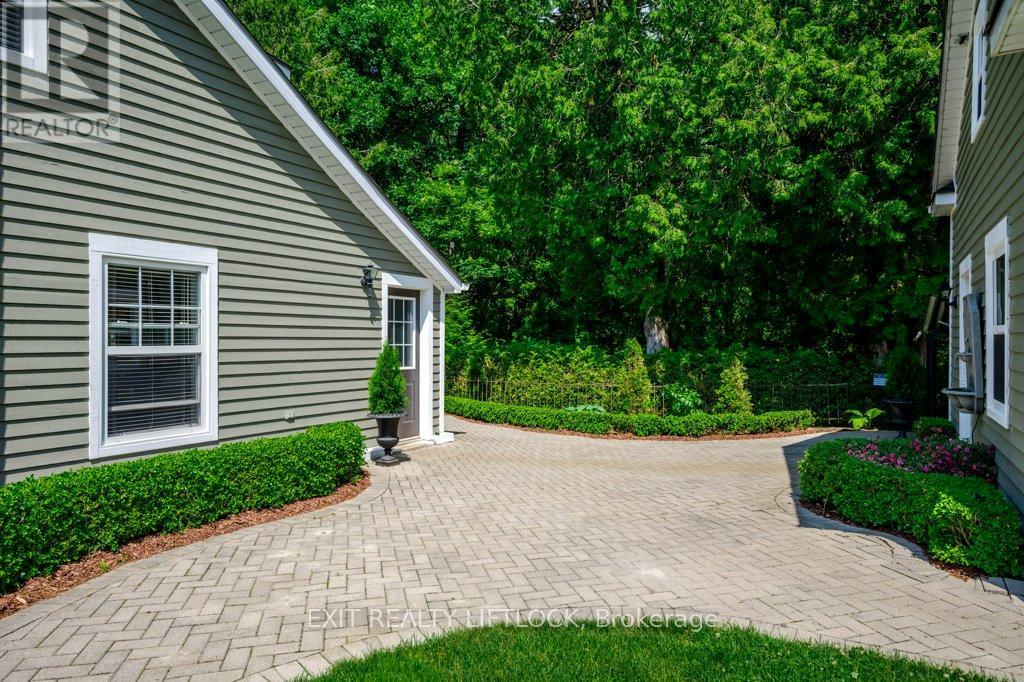 12 Cumberland Street, Port Hope, Ontario  L1A 1Z5 - Photo 34 - X12934094