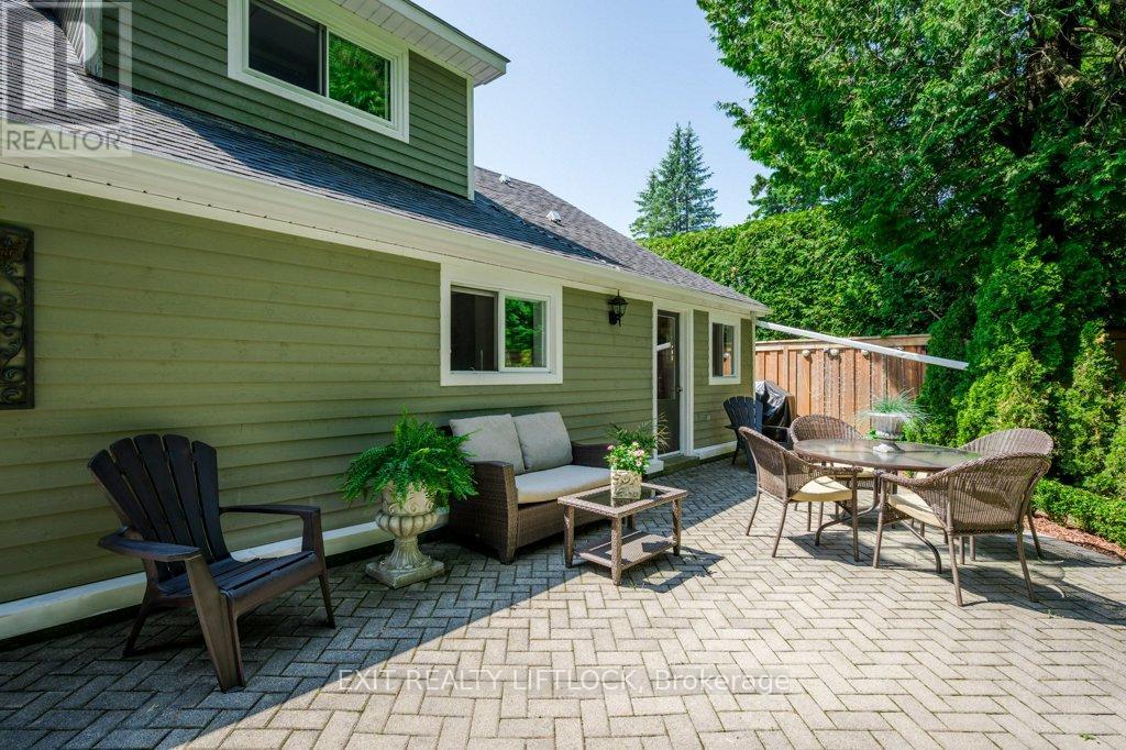 12 Cumberland Street, Port Hope, Ontario  L1A 1Z5 - Photo 40 - X12934094