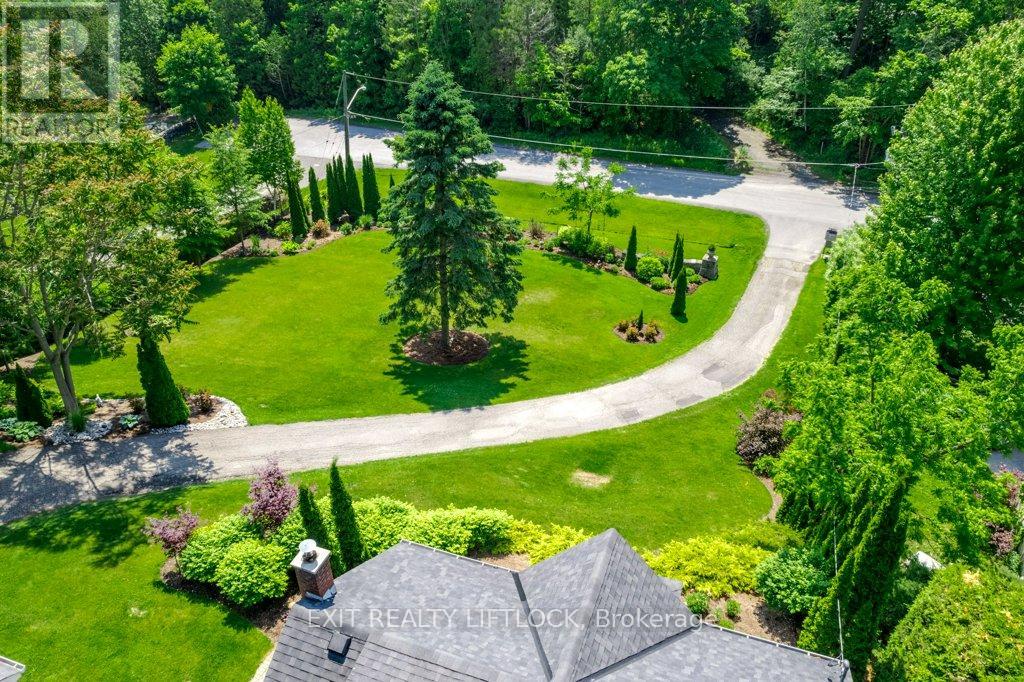 12 Cumberland Street, Port Hope, Ontario  L1A 1Z5 - Photo 6 - X12934094