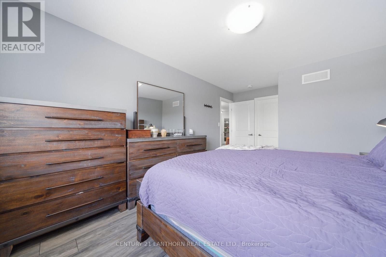 29 Sandhu Crescent, Belleville, Ontario  K8P 0G7 - Photo 22 - X12934118