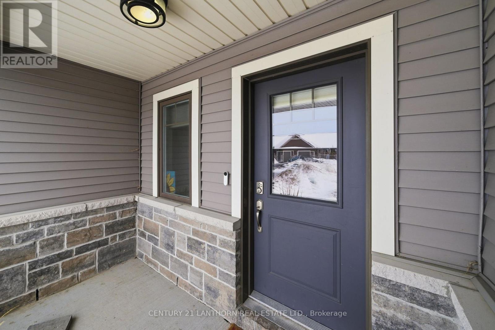 29 Sandhu Crescent, Belleville, Ontario  K8P 0G7 - Photo 3 - X12934118