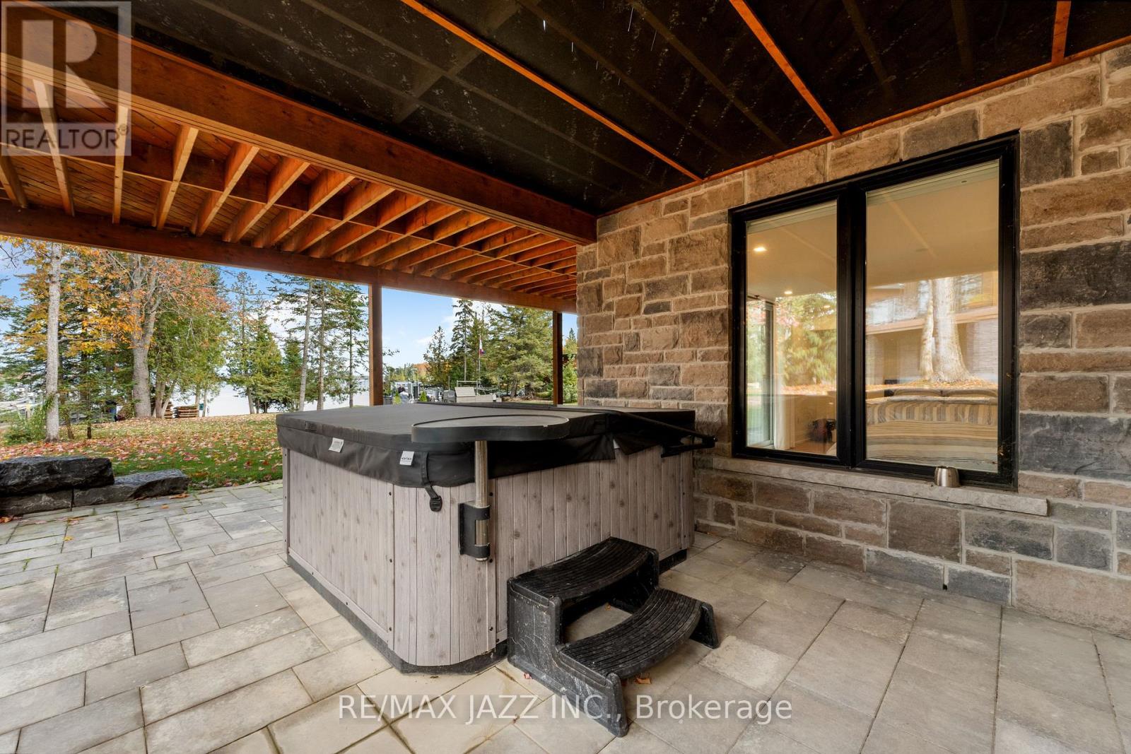 147 Elysian Fields Road, Kawartha Lakes, Ontario  K0M 1G0 - Photo 19 - X12934158