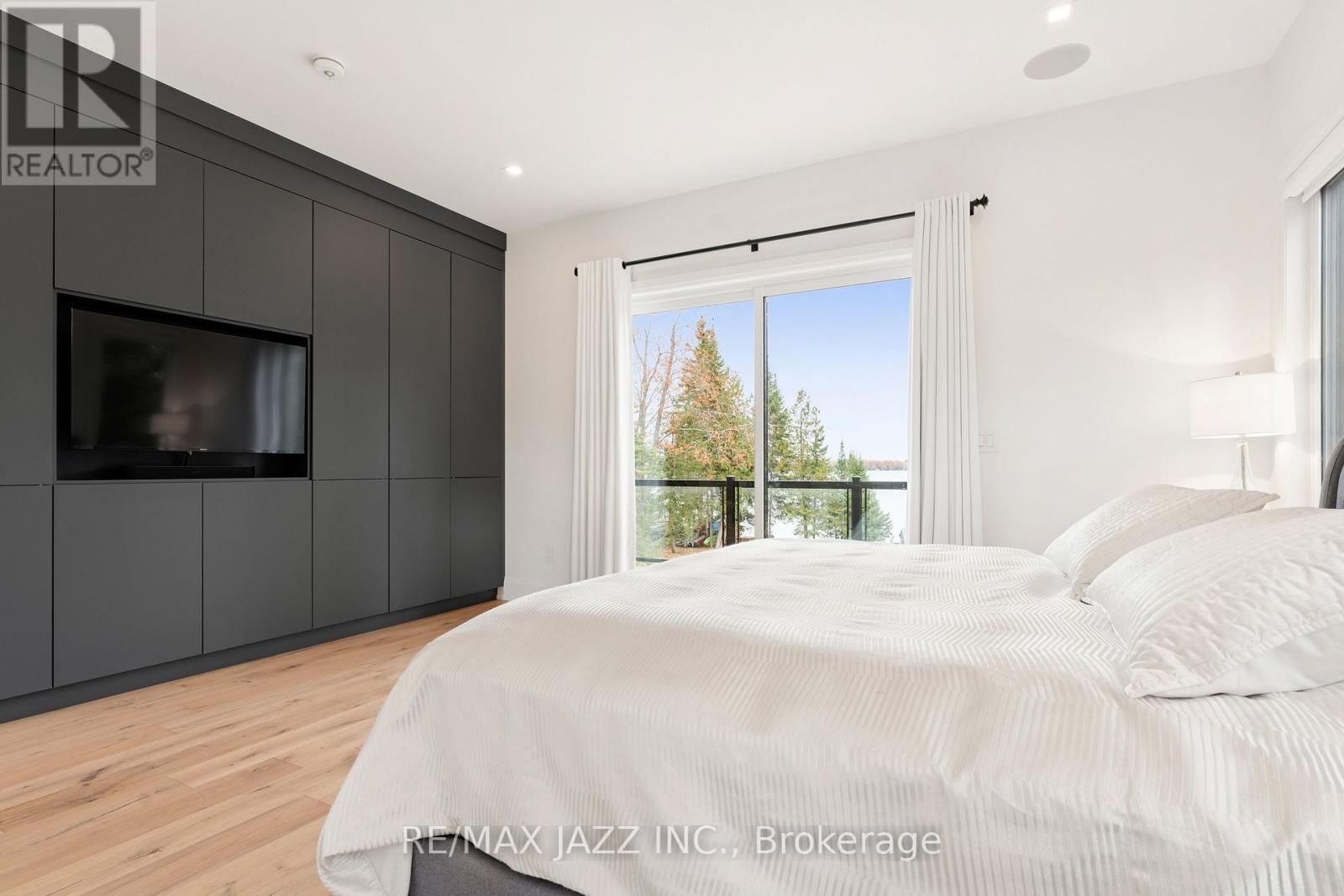 147 Elysian Fields Road, Kawartha Lakes, Ontario  K0M 1G0 - Photo 34 - X12934158