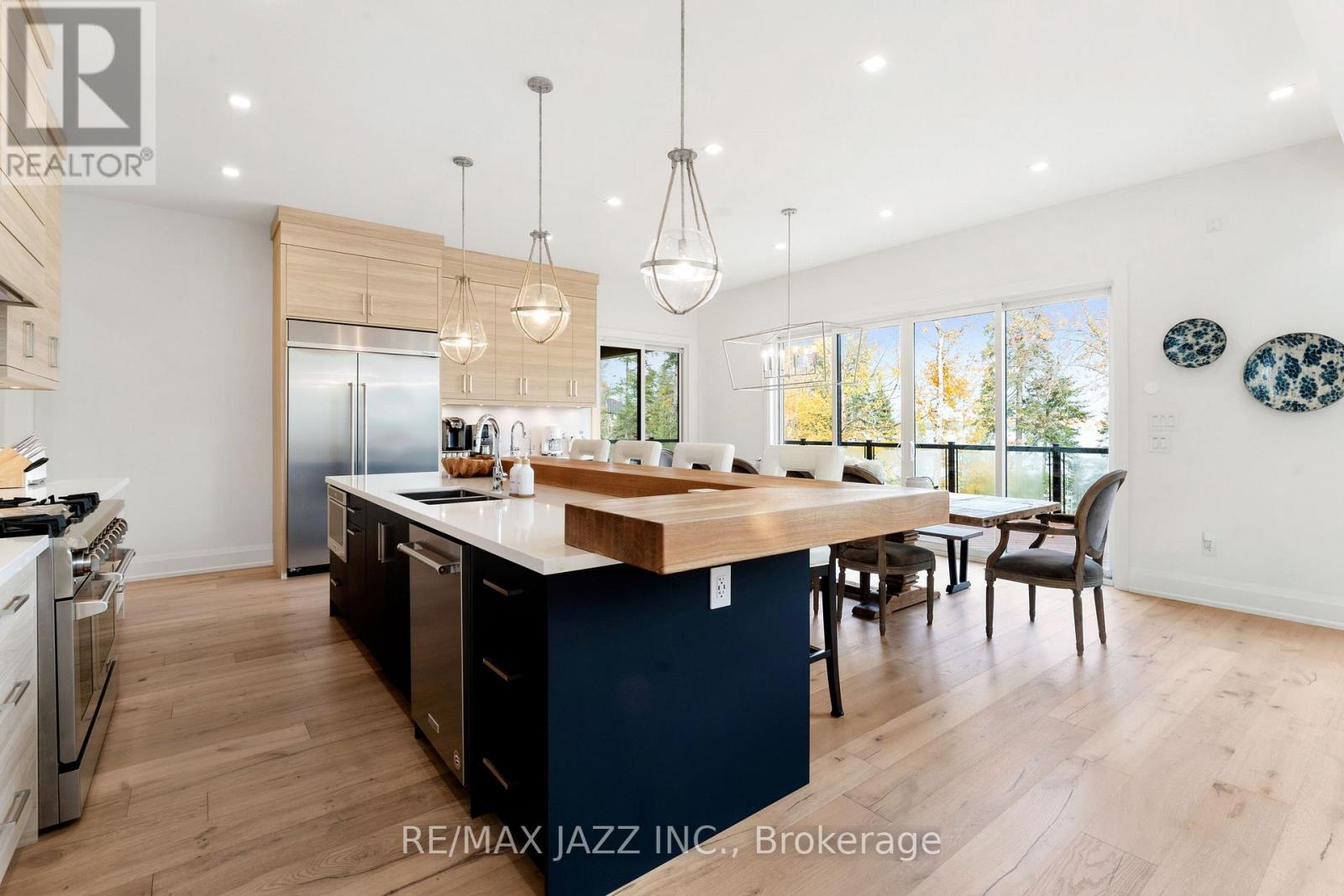 147 Elysian Fields Road, Kawartha Lakes, Ontario  K0M 1G0 - Photo 6 - X12934158